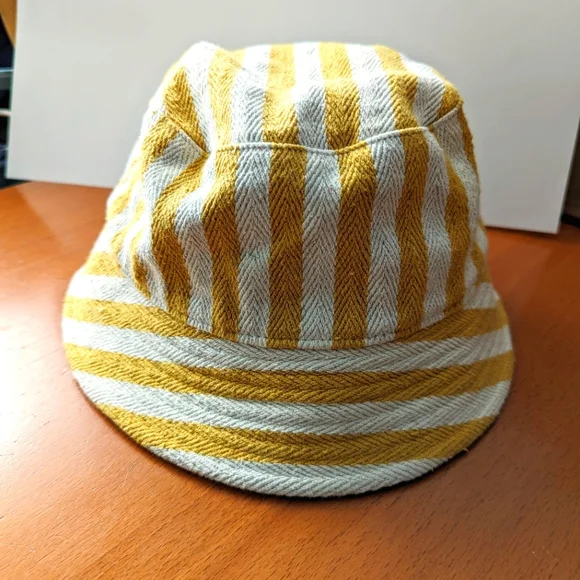 Stylish GAP Bucket Hat - Unisex Yellow & Cream - Picture 5 of 5